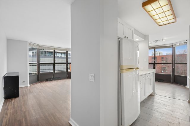 901 S Plymouth Court 202, Chicago, IL 60605