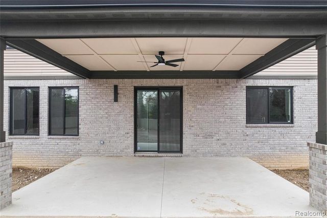 31130 Lahser, Beverly Hills, MI 48025