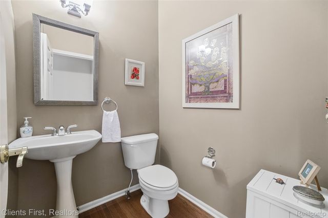 47885 Vistas Circle Drive S 70, Canton Charter Township, MI 48188