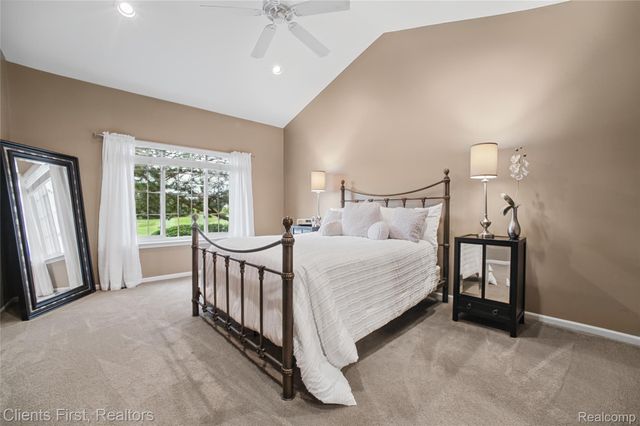 47885 Vistas Circle Drive S 70, Canton Charter Township, MI 48188
