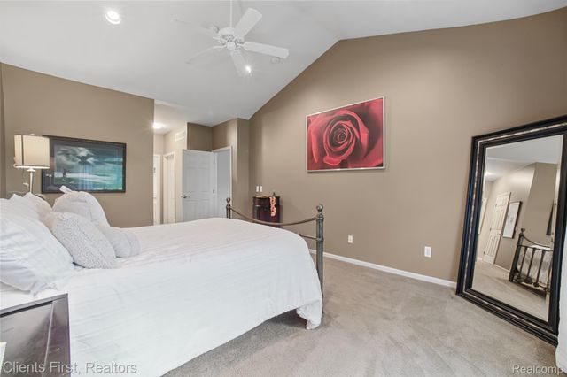 47885 Vistas Circle Drive S 70, Canton Charter Township, MI 48188
