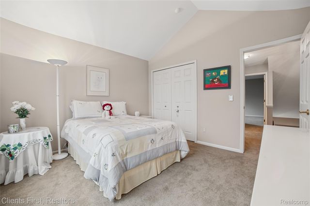47885 Vistas Circle Drive S 70, Canton Charter Township, MI 48188