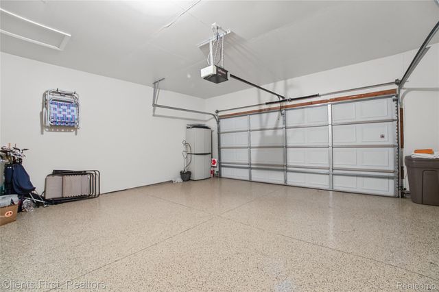 47885 Vistas Circle Drive S 70, Canton Charter Township, MI 48188
