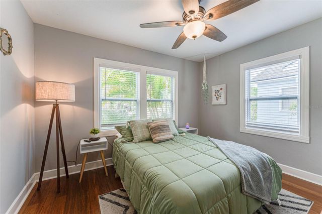 2180 7TH AVENUE N, St Petersburg, FL 33713