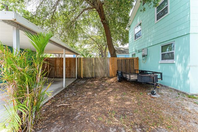 2180 7TH AVENUE N, St Petersburg, FL 33713