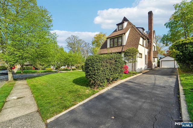 121 Goodwin Terrace, Westwood, NJ 07675
