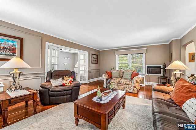 121 Goodwin Terrace, Westwood, NJ 07675