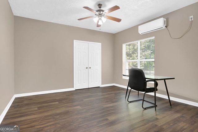 1403 Elderberry Run Cove, Lawrenceville, GA 30043