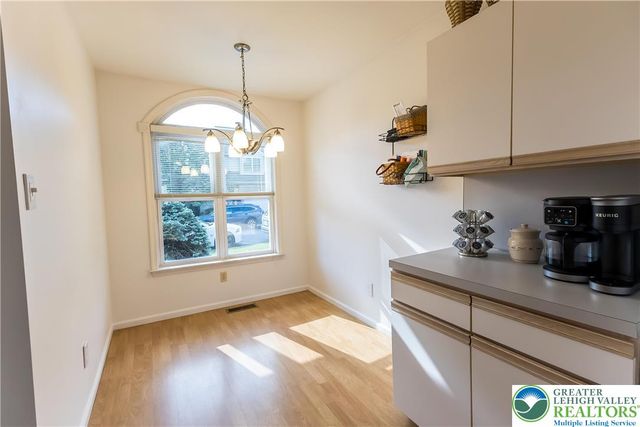 323 Surrey Place, Macungie Boro, PA 18062
