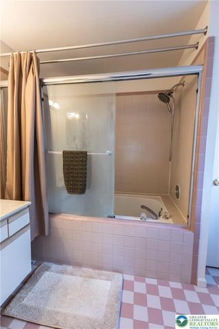 323 Surrey Place, Macungie Boro, PA 18062