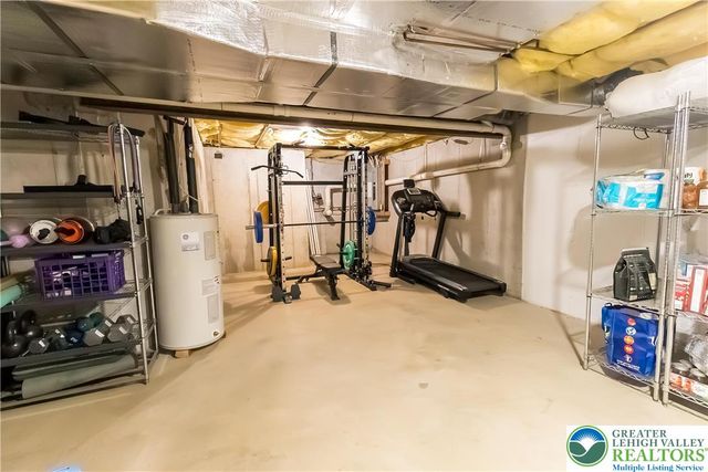 323 Surrey Place, Macungie Boro, PA 18062