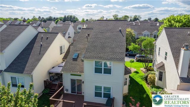 323 Surrey Place, Macungie Boro, PA 18062