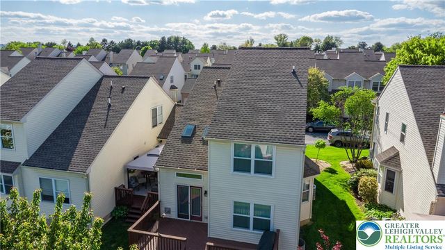 323 Surrey Place, Macungie Boro, PA 18062