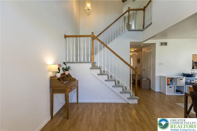323 Surrey Place, Macungie Boro, PA 18062