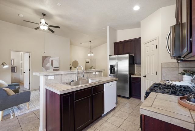 11651 Pocono Road SE, Albuquerque, NM 87123