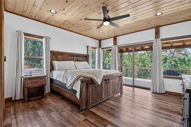279 Shallow Water Trail, Talking Rock, GA 30175