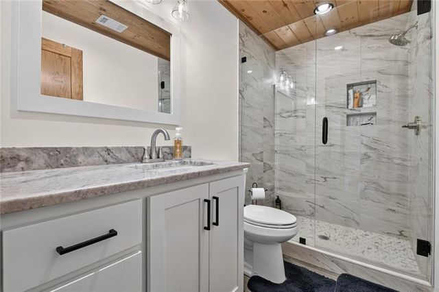 279 Shallow Water Trail, Talking Rock, GA 30175