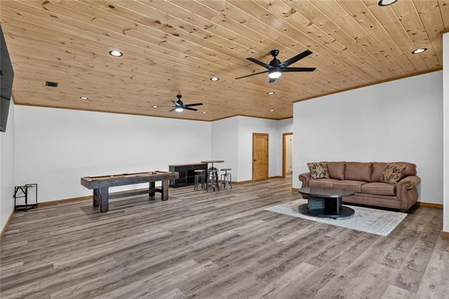 279 Shallow Water Trail, Talking Rock, GA 30175