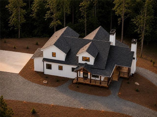 279 Shallow Water Trail, Talking Rock, GA 30175