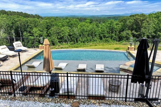 279 Shallow Water Trail, Talking Rock, GA 30175