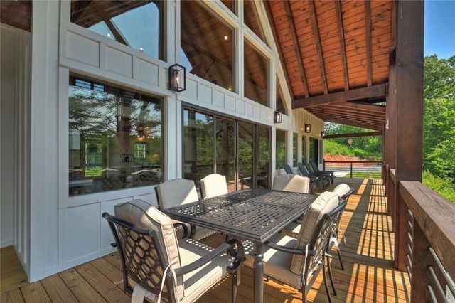 279 Shallow Water Trail, Talking Rock, GA 30175