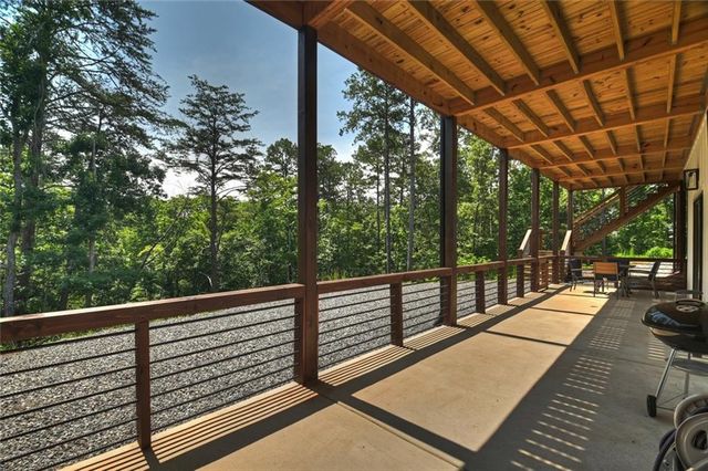 279 Shallow Water Trail, Talking Rock, GA 30175