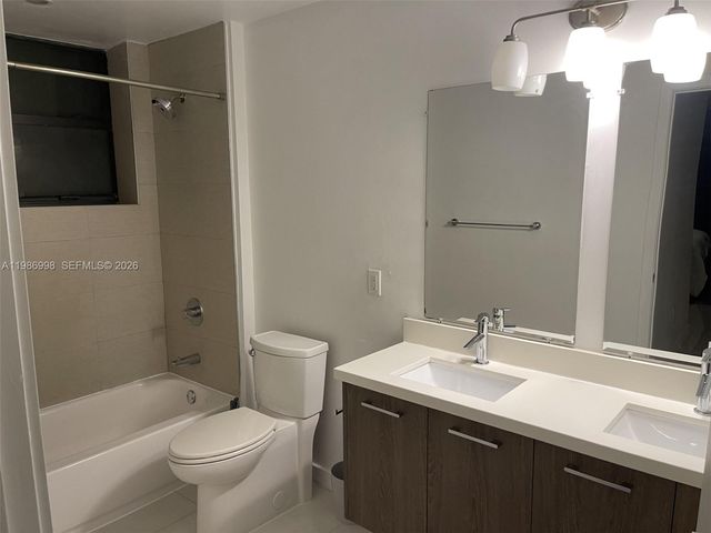 1120 98th St 204, Bay Harbor Islands, FL 33154