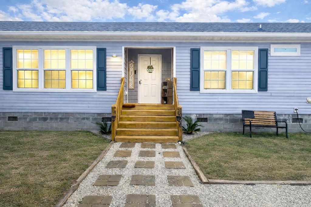 Image 3 of property listing at 1036 Black Tom Road, Moncks Corner, SC 29461