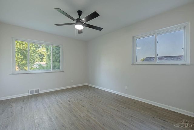 2803 Westbrook Drive, Cincinnati, OH 45211
