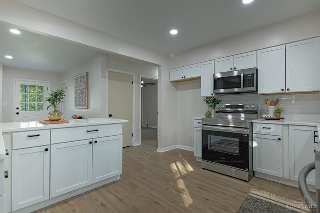 2803 Westbrook Drive, Cincinnati, OH 45211