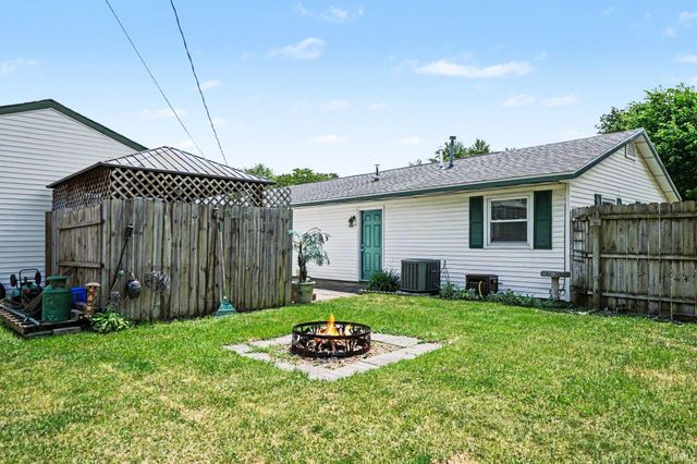 28957 Driftwood Drive, Elkhart, IN 46516