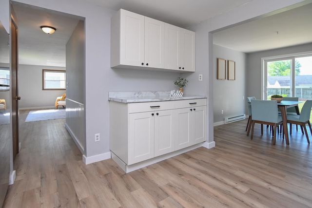 342 W BELL STREET, Neenah, WI 54956
