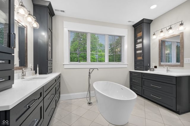 3041 Towne Drive, Carmel, IN 46032