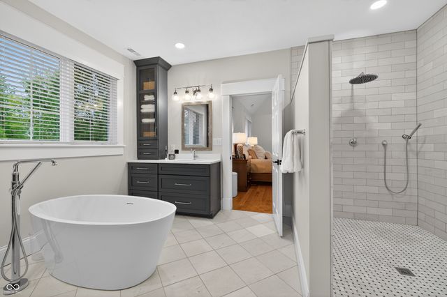 3041 Towne Drive, Carmel, IN 46032