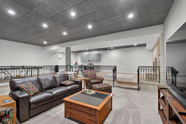 3041 Towne Drive, Carmel, IN 46032