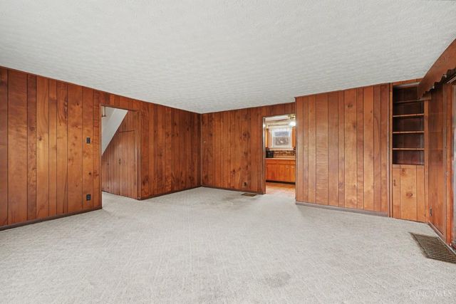 7332 Hillside Avenue, Cincinnati, OH 45233