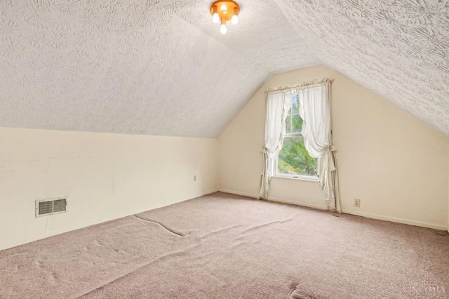 7332 Hillside Avenue, Cincinnati, OH 45233