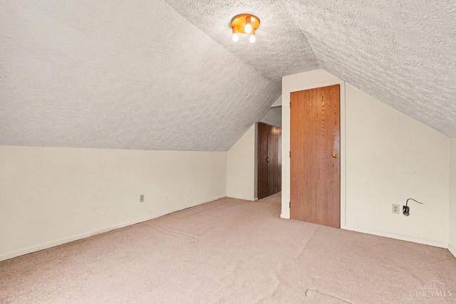 7332 Hillside Avenue, Cincinnati, OH 45233