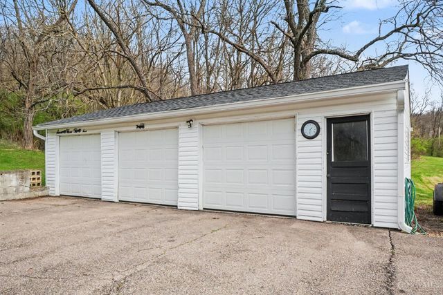 7332 Hillside Avenue, Cincinnati, OH 45233