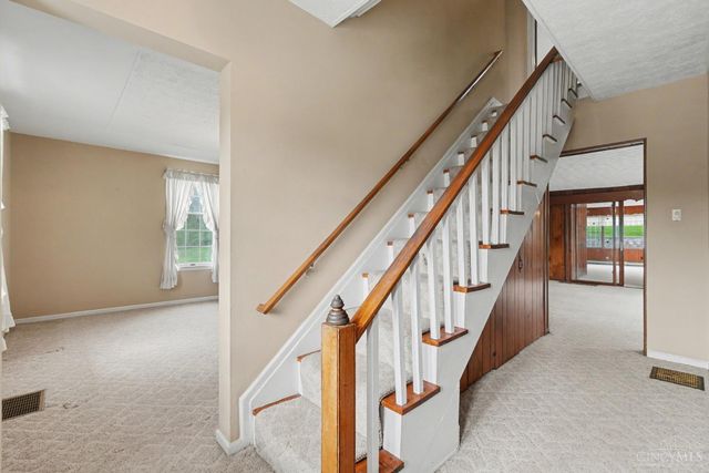 7332 Hillside Avenue, Cincinnati, OH 45233