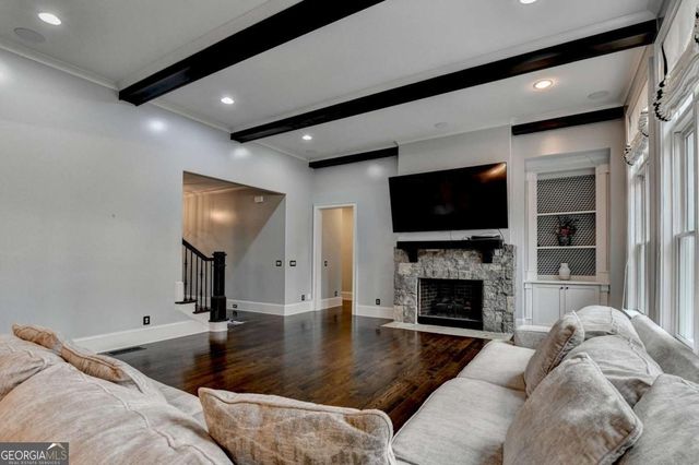 1183 Robert Lane, Marietta, GA 30062