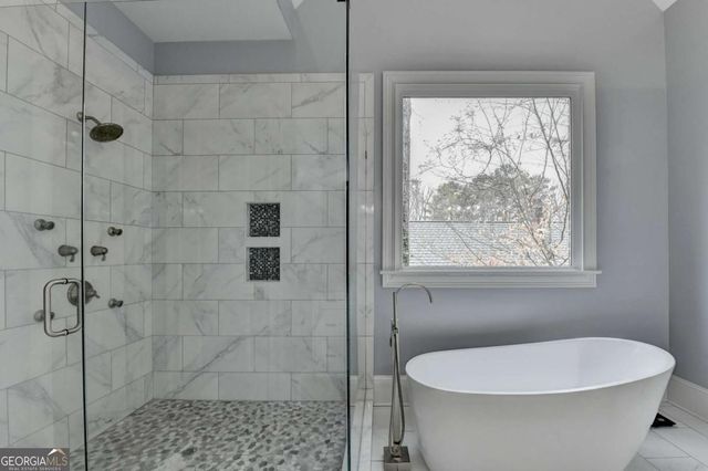 1183 Robert Lane, Marietta, GA 30062