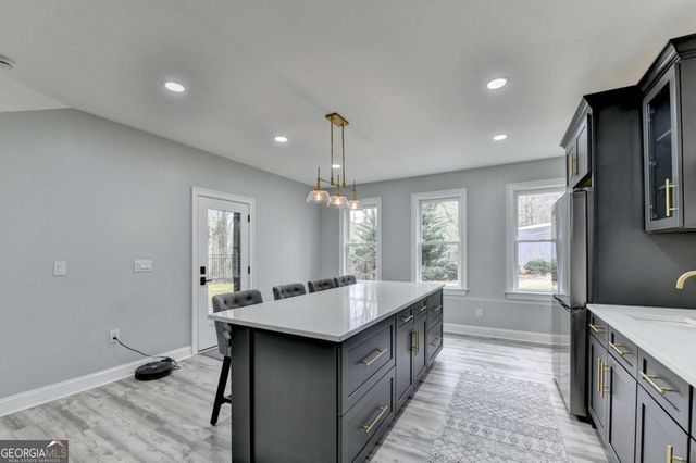 1183 Robert Lane, Marietta, GA 30062