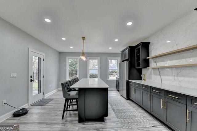 1183 Robert Lane, Marietta, GA 30062