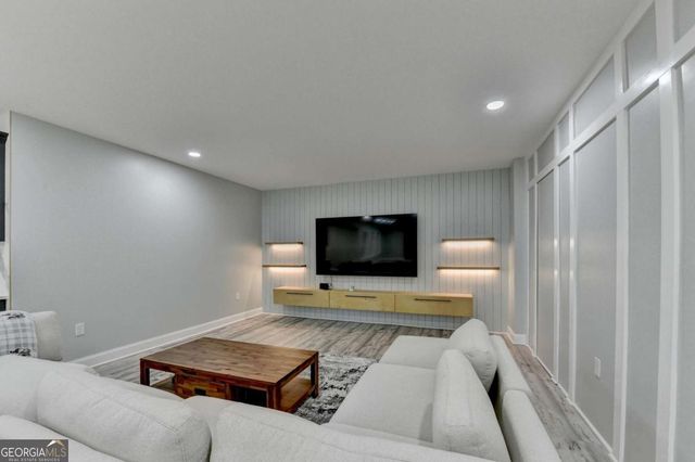 1183 Robert Lane, Marietta, GA 30062