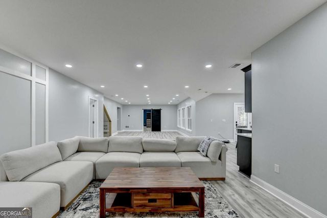 1183 Robert Lane, Marietta, GA 30062