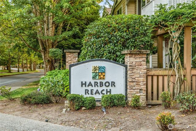 23325 59th Place S #16-1, Kent, WA 98032