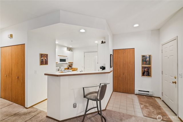 23325 59th Place S #16-1, Kent, WA 98032