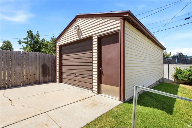 7050 S 260 E, Midvale, UT 84047