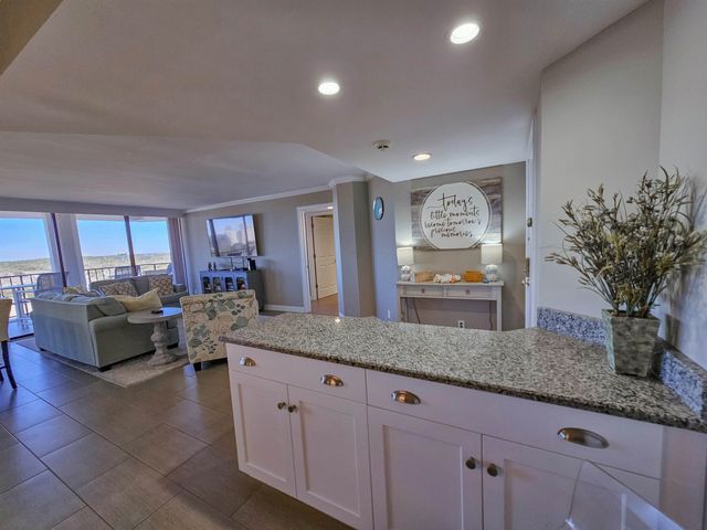 9650 Shore Dr Apt 1106, Myrtle Beach, SC 29572